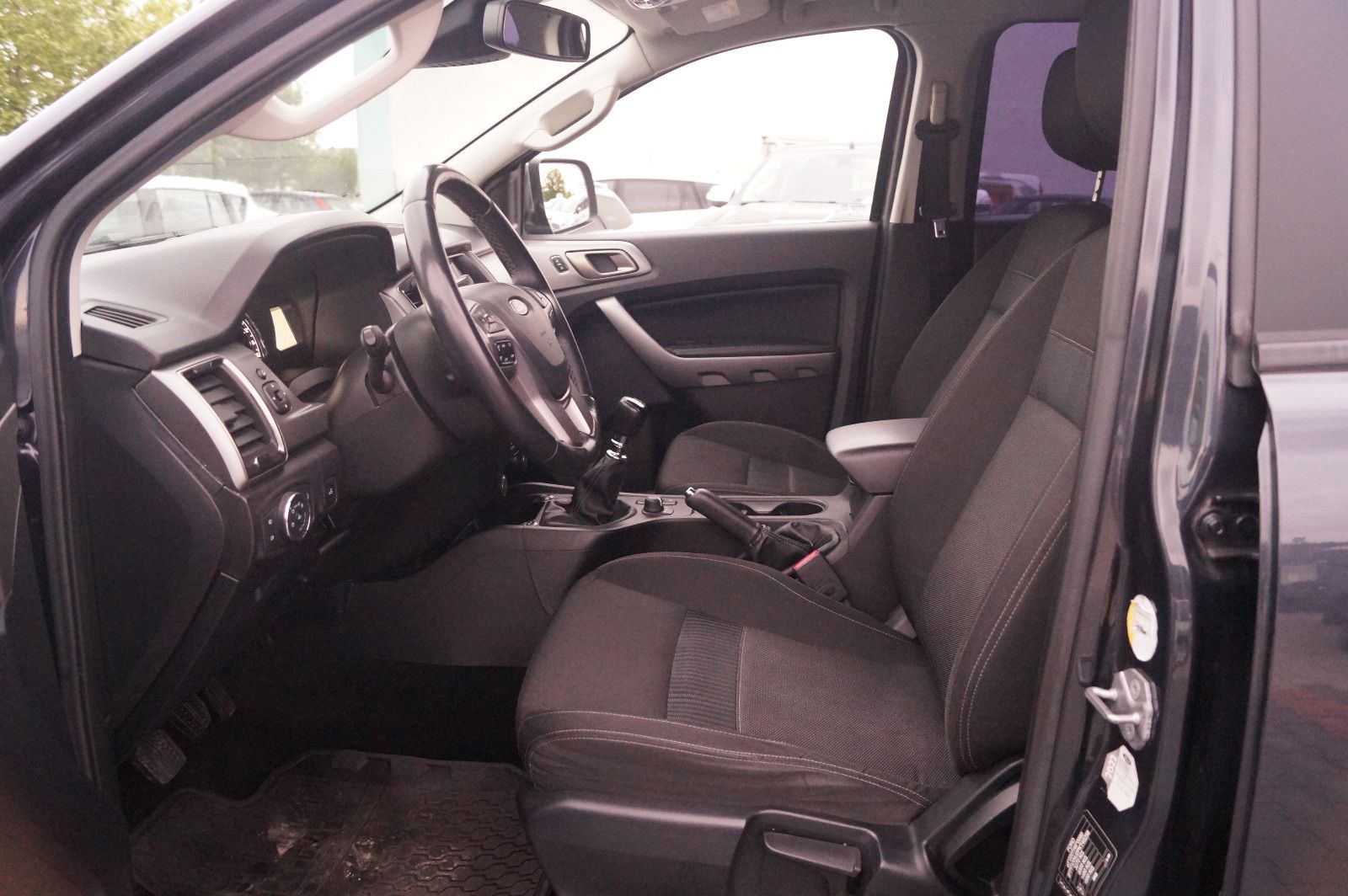 Ford Ranger XLT Doppelkabine 4x4 Klimaaut SHZ PDC AHK foto 14