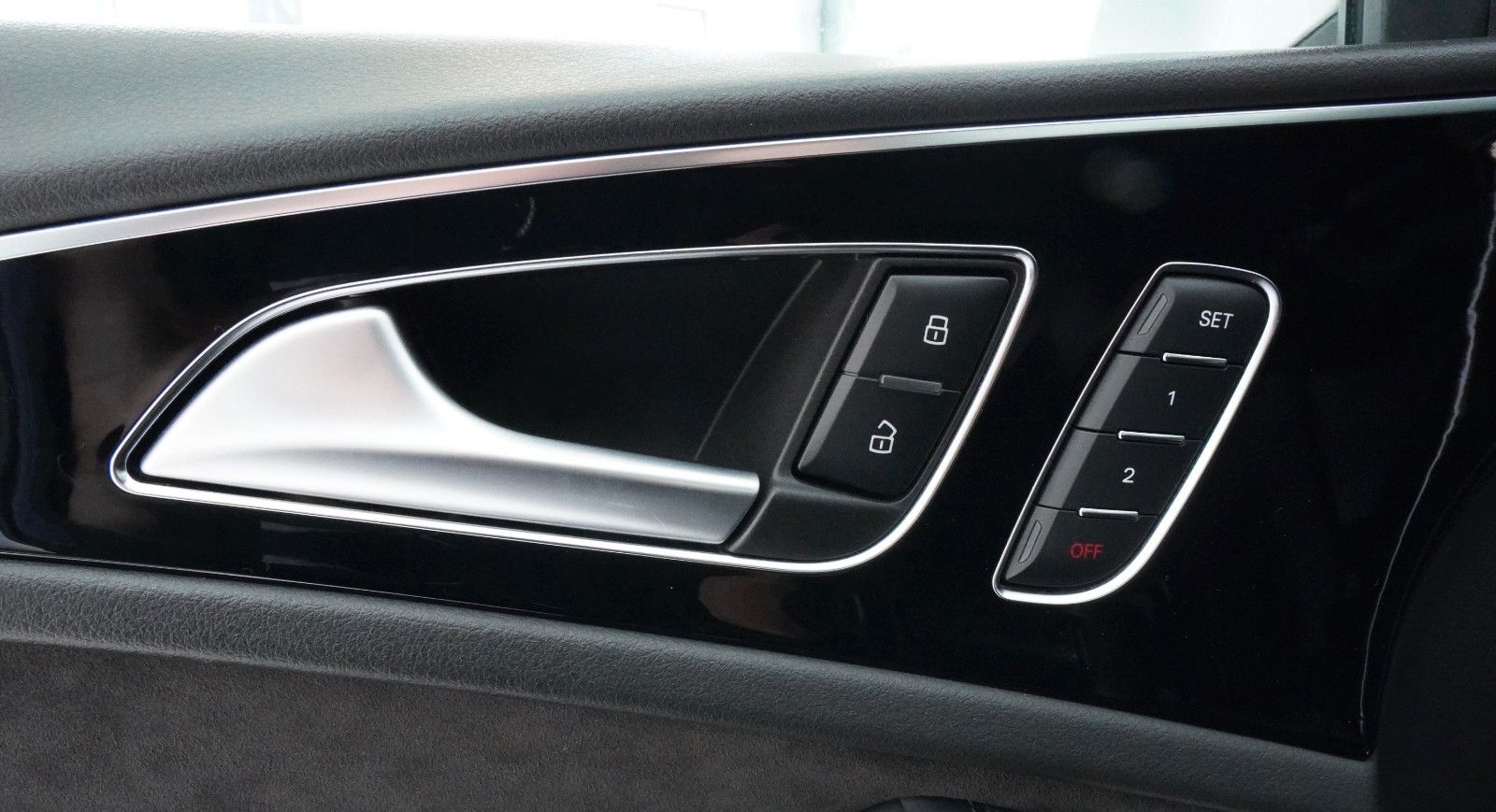 Fahrzeugabbildung Audi A6 Avant 3.0 TDI quattro *Headup*Bose*