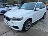 BMW X5 xDrive 30 d M packet - BMW X5 Gebrauchtwagen in Frankfurt