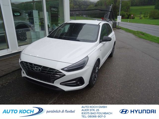 Hyundai i30 1.5 T-GDI Mild-Hybrid M/T, Advantage