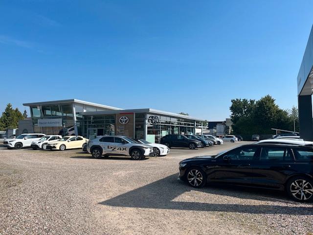 showroom-image-main