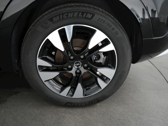 Grandland ULTIMATE PHEV AT+AHK+LED MATRIX+NAVI+3