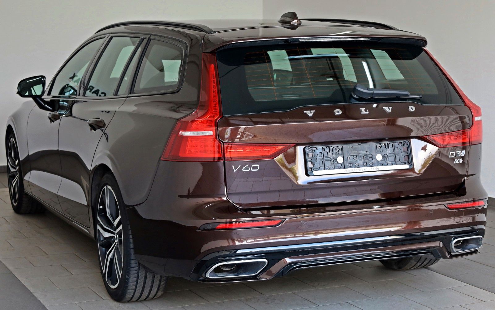 Fahrzeugabbildung Volvo V60 R Design Leder,Navi,LED,Harman/K,Kamera