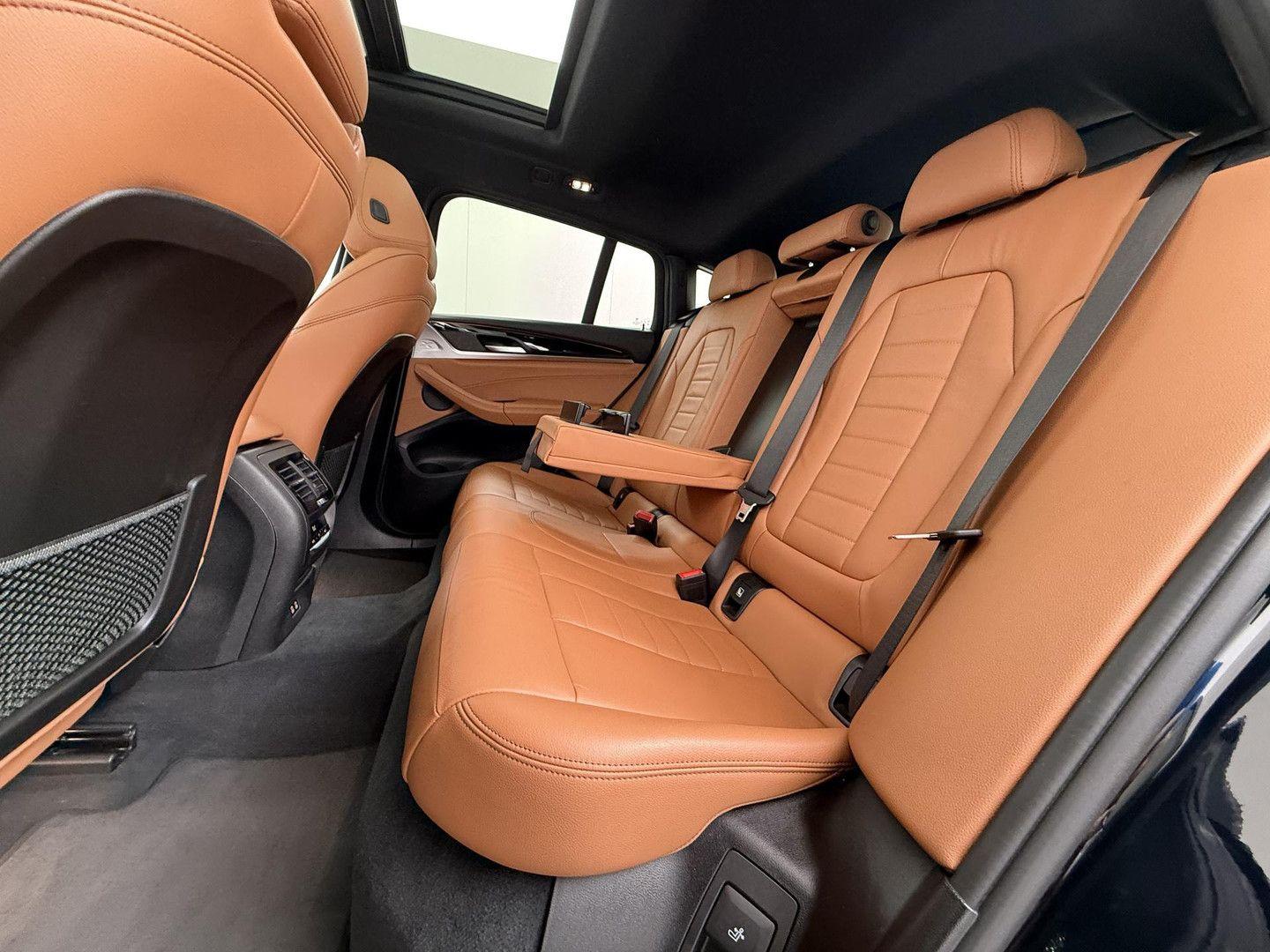 BMW X4 xDrive20i M Pakket panorama dach NL Auto, миниатюра 18