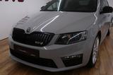 Skoda Octavia Lim. RS/Xenon/Navi/Leder/1.Hand - Skoda Octavia mit Benzin-Antrieb: Limousine, Automatik