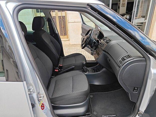 Skoda Roomster 2014 — photo 11