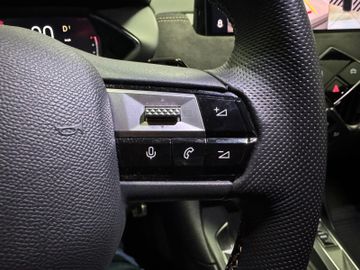 DS Automobiles DS3 Crossback NAVI*LED*360 GRAD*SH