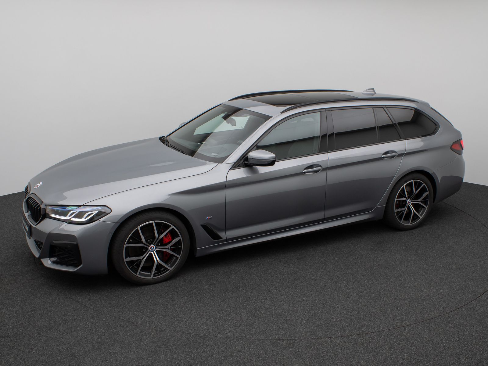 Fahrzeugabbildung BMW 540d xD M SportPro Panoram Kamera Laser HUD HiFi