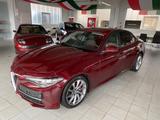 Alfa Romeo Giulia Super 180PS E6 - Alfa Romeo: 1.6