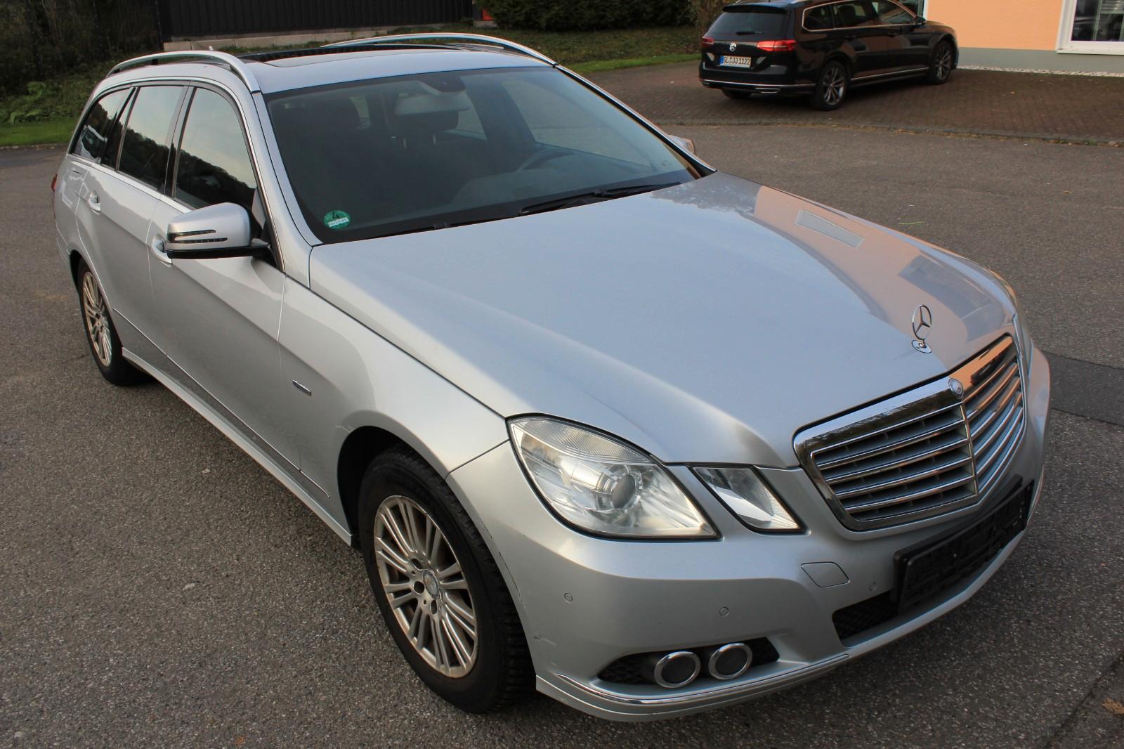 Mercedes-Benz E 220 E T-Modell E 220 CDI BlueEfficiency