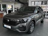 Volkswagen Touareg R-Line 4Motion 3.0 TDI "Matrix/Pano/AHK" - VW Touareg Gebrauchtwagen in Hannover