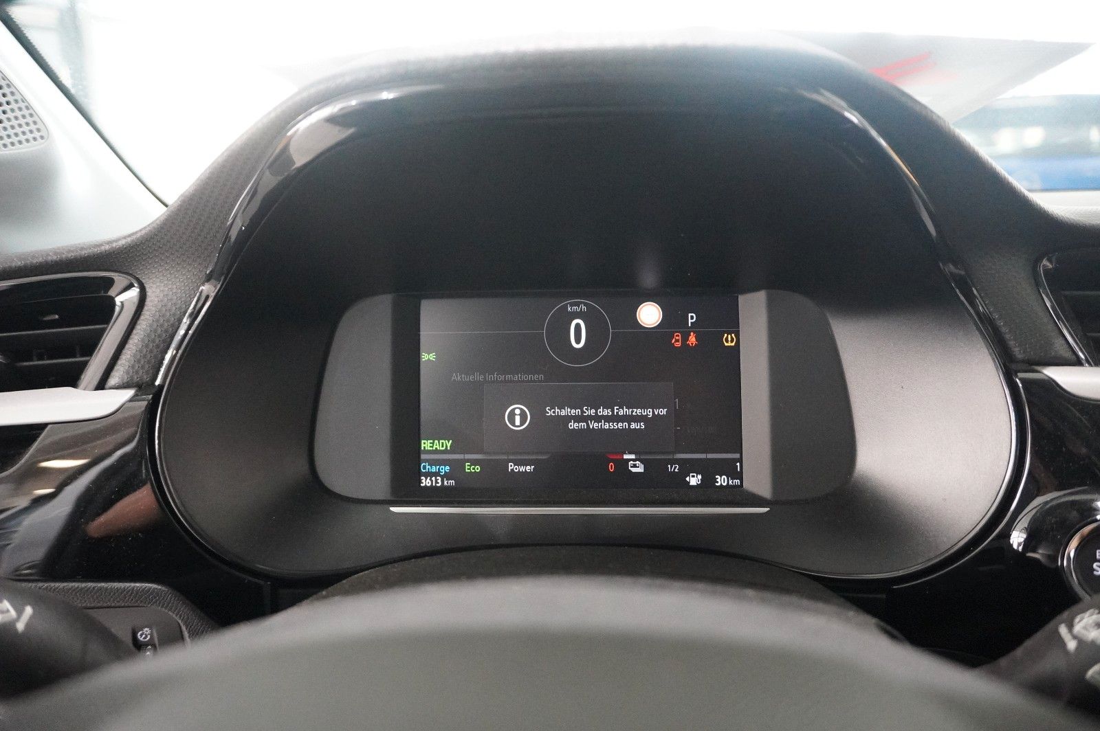 Fahrzeugabbildung Opel Corsa-e F EDITION 7KW NAVI/VIRT/SPORT/DAB/WÄRMEP