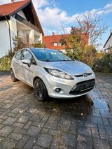 Ford fiesta 2009 - Ford Fiesta aus 2009 mit Diesel-Antrieb