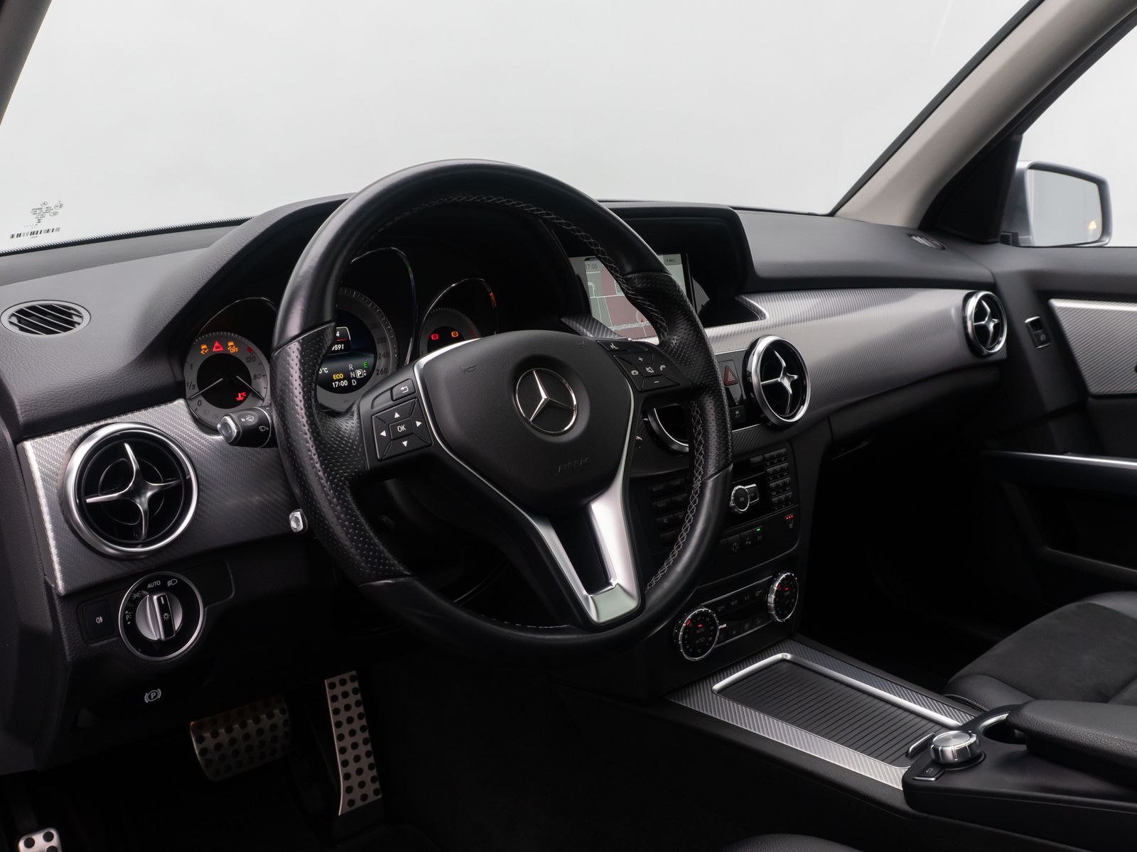 Fahrzeugabbildung Mercedes-Benz GLK GLK 250 CDI BlueTec 360° Bi-Xenon ACC Panora