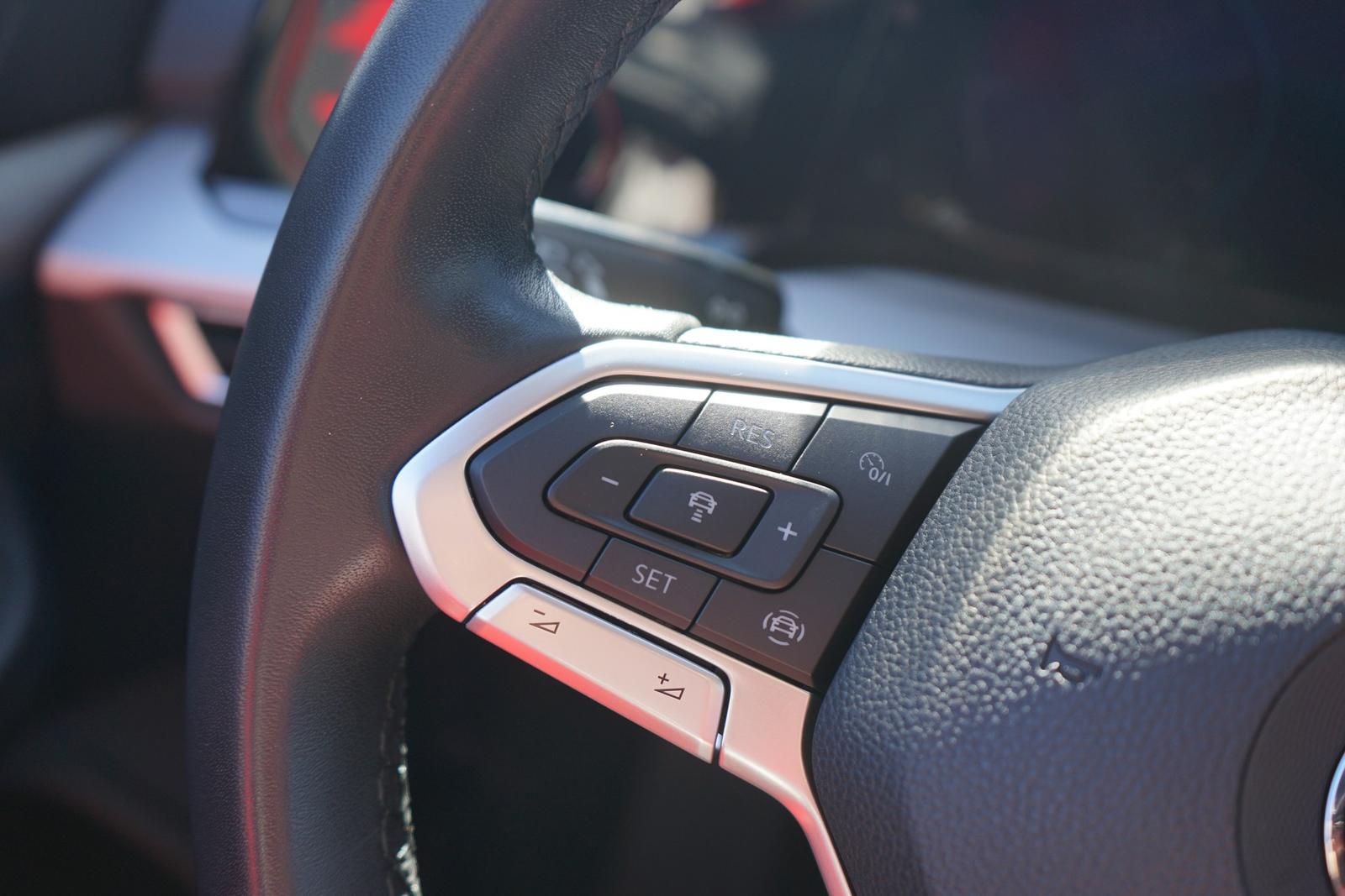 Volkswagen Golf VIII 1.5 TSI Life LED Navi Kamera Bluetooth, миниатюра 26