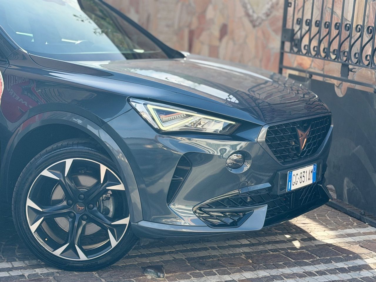 Cupra Formentor 1.4 e-Hybrid DSG Priority imagem 2