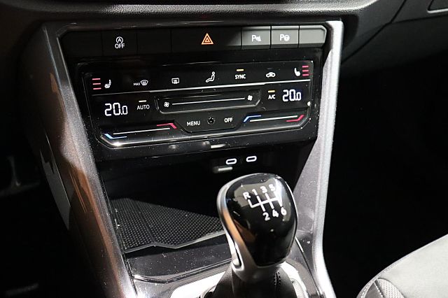 T-Roc Style 1.0 TSI ACC LED PDC TEMPOMAT 17Zoll 