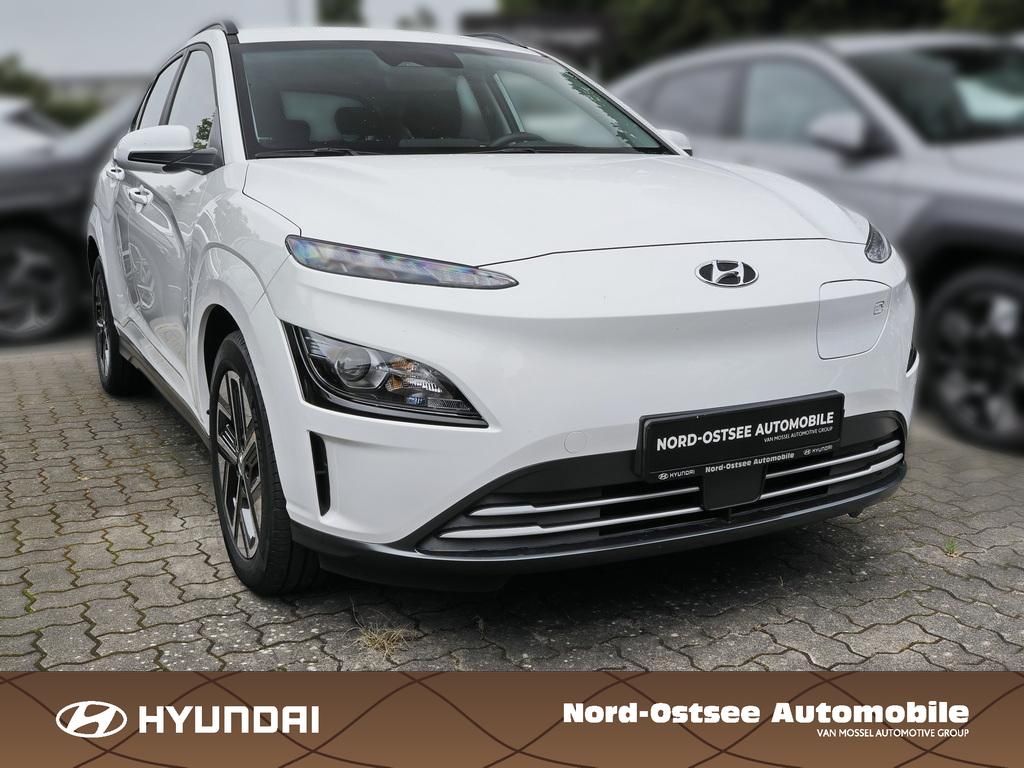 Fahrzeugabbildung Hyundai KONA SELECT ELEKTRO 2WD SHZ LHZ KLIMA KAMERA