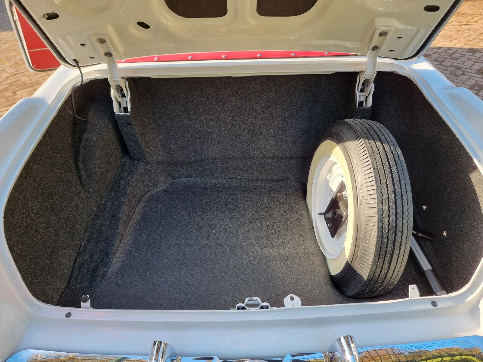 Fahrzeugabbildung Buick Special Deluxe Convertible im 1A Sammlerzustand