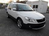 Skoda Roomster Scout +KETE NEU+INSP NEU+KLIMATR+SIHEIZ - Skoda Roomster Scout mit Benzin-Antrieb