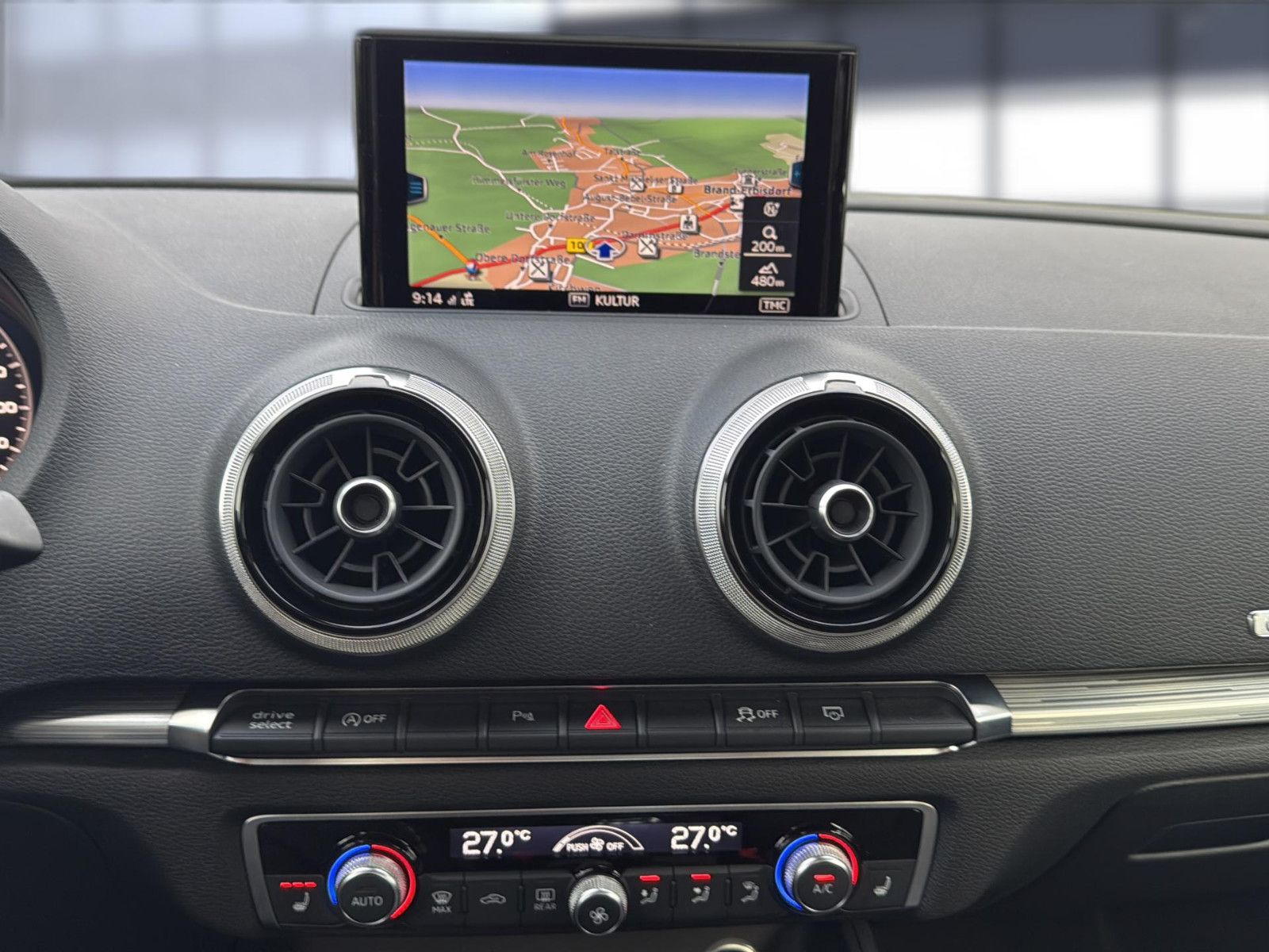 Fahrzeugabbildung Audi A3 Sportback sport/ Virtual Cockpit