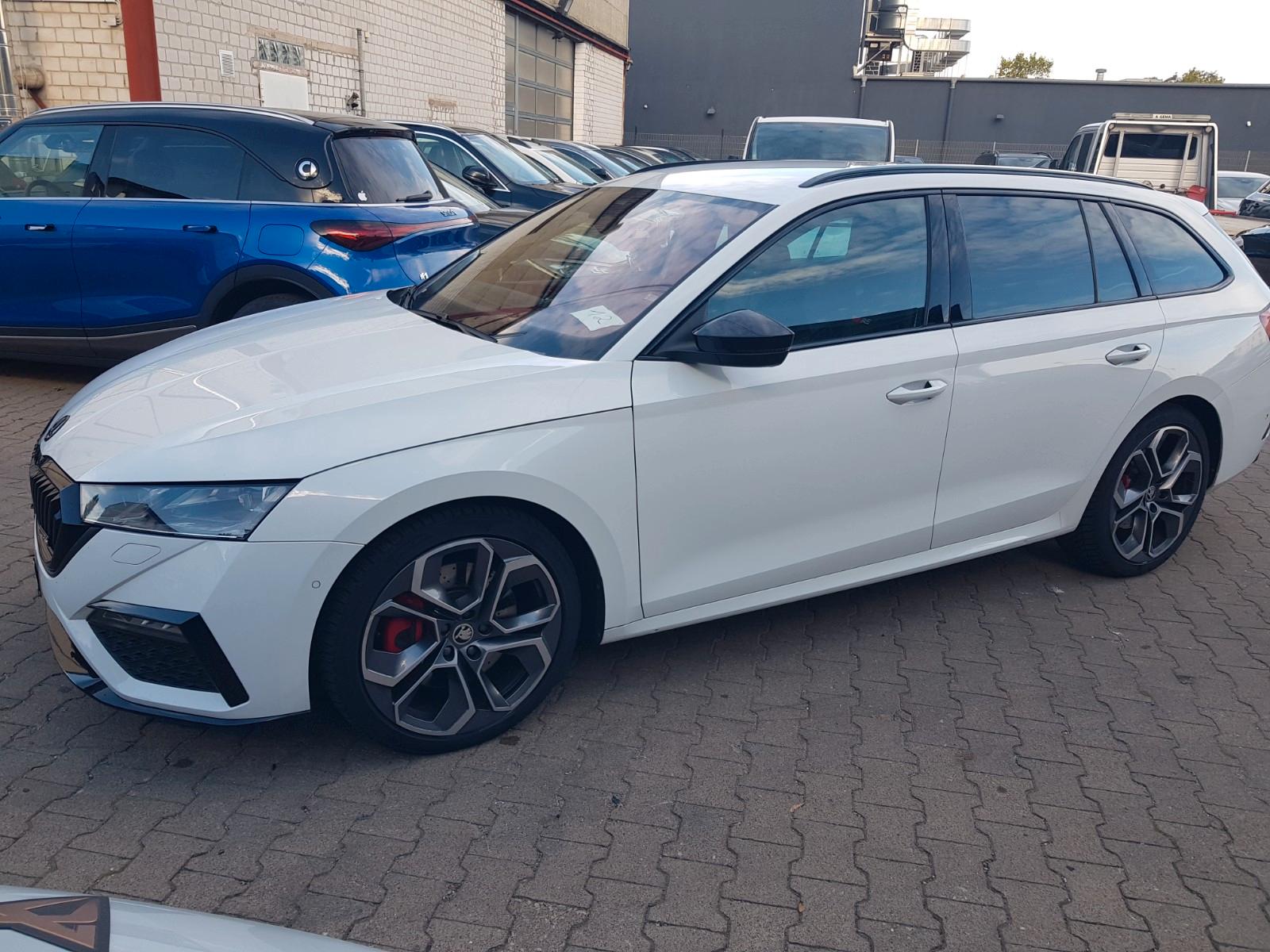 Skoda Octavia IV Combi 2.0 TSI 245 RS Plus,Standhzg.
