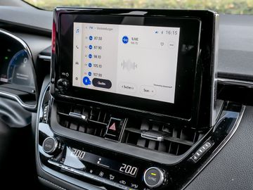 Suzuki Swace 1.8 Spurhalteassistent Navi Kamera LED