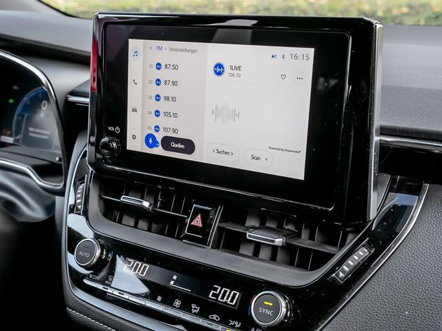 Suzuki Swace 1.8 Spurhalteassistent Navi Kamera LED