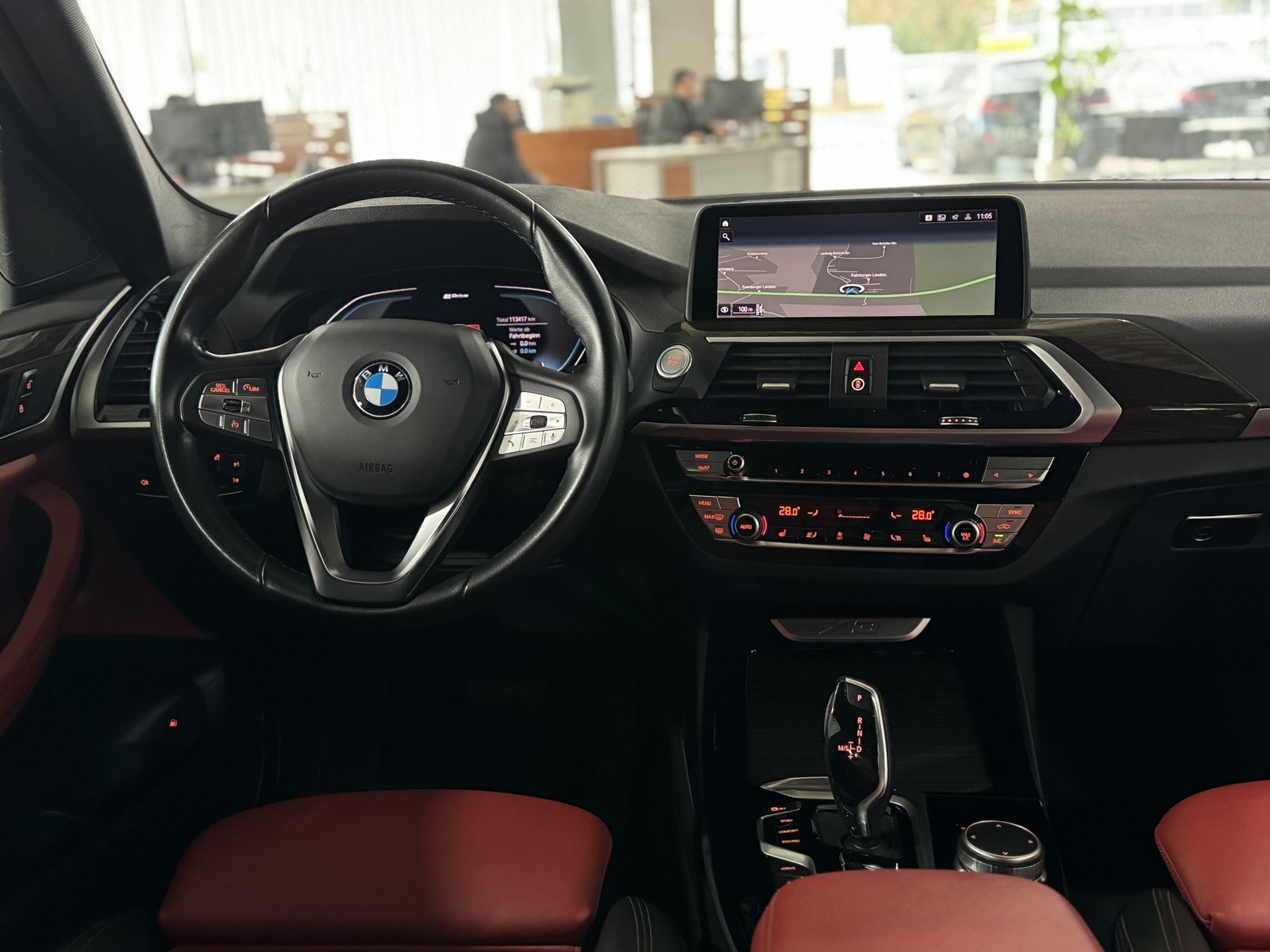 Fahrzeugabbildung BMW X3 xD30e Kamera HUD DAB HiFi Komfort Individual