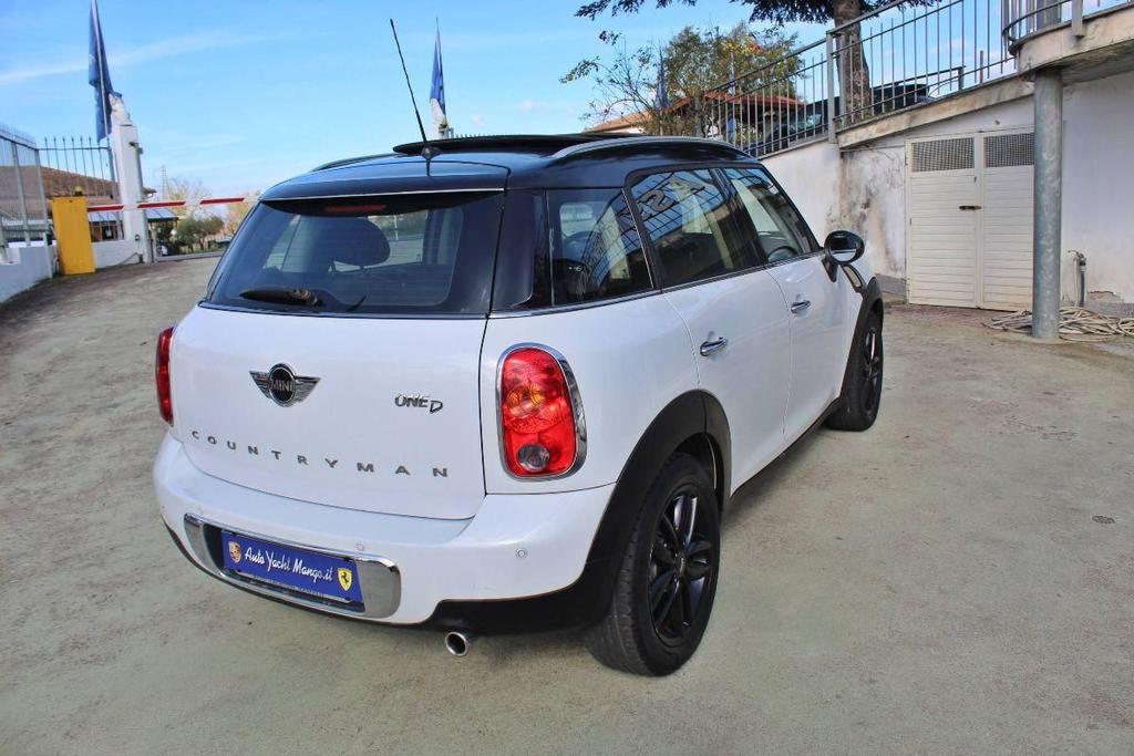 MINI One D Countryman