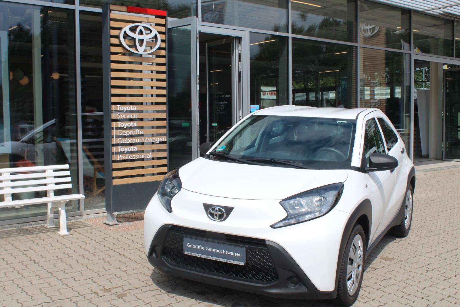 Toyota Aygo X Basis*LED*GJR*LED*APPLE-CARPLAY*KLIMA*1H*