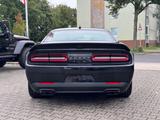Dodge Challenger Hellcat Redeye Jailbreak 6.2l V8 Wide - Dodge Challenger mit Benzin-Antrieb: Leder