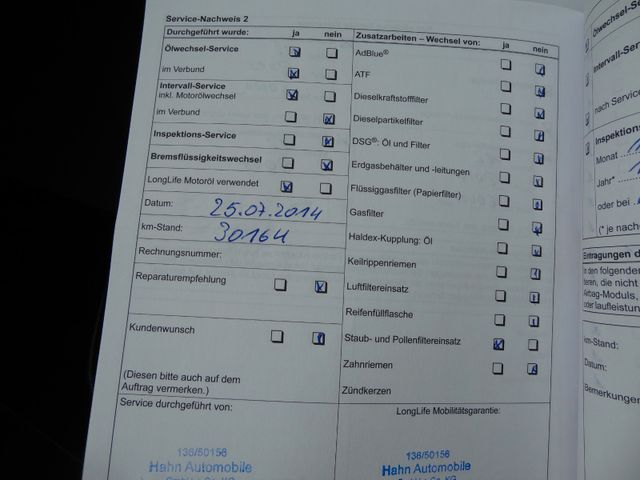 Fahrzeugabbildung Volkswagen Tiguan Sport Style 4Motion/Xenon/SitzH/PDC/Leder