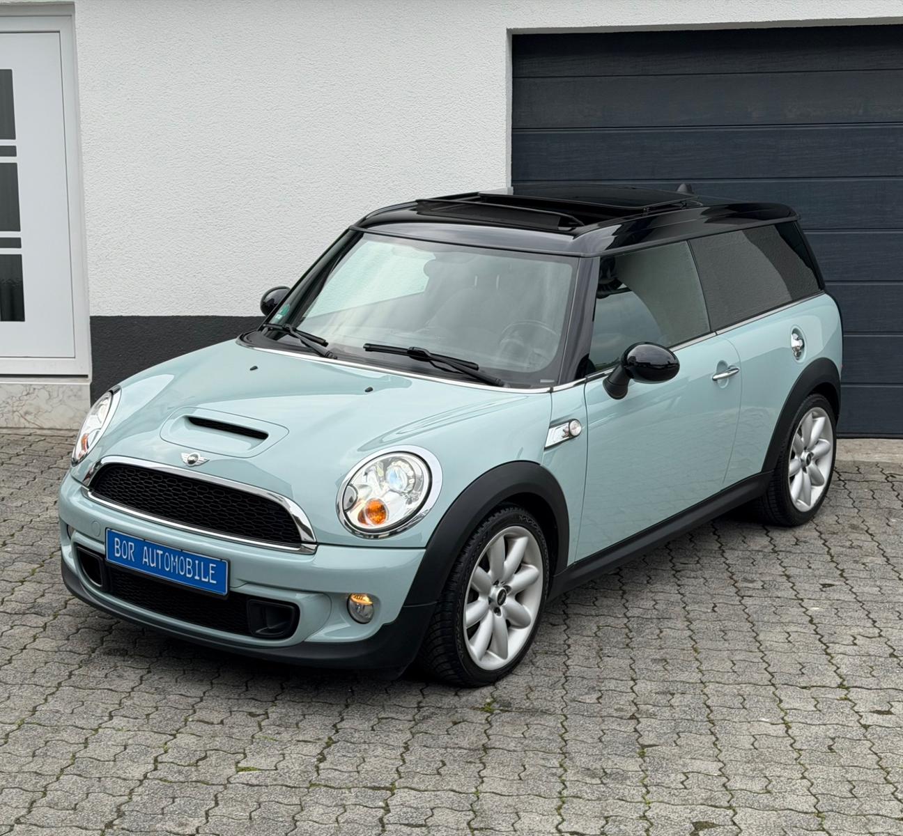 MINI Cooper S Clubman/Navigation/Panorama-Dach/PDC/