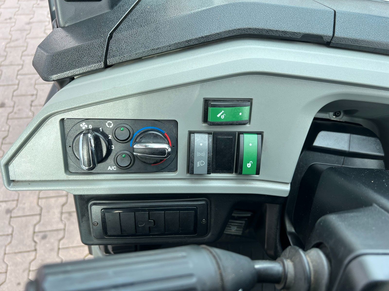 Fahrzeugabbildung Weidemann T7035 / nur 446h / Manitou-Aufnahme / 122PS!!