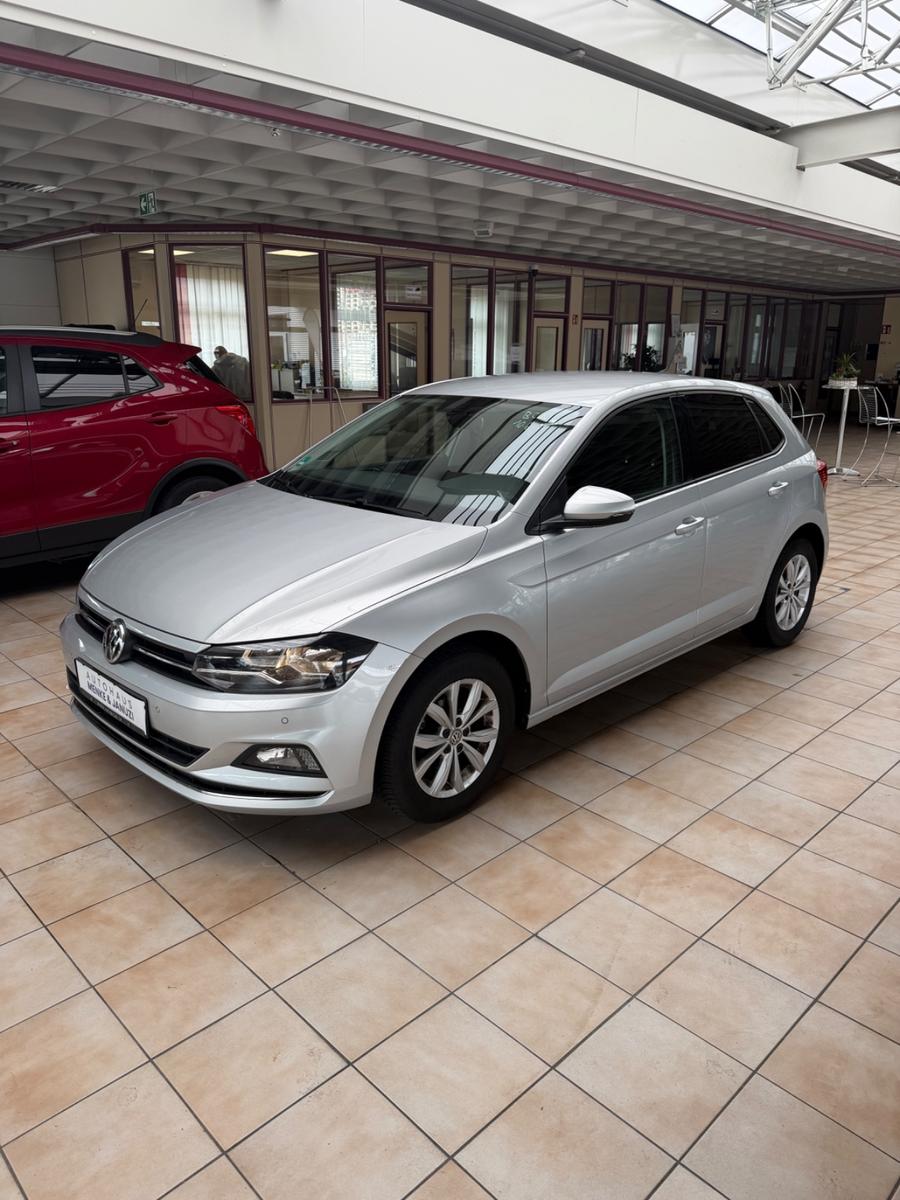 Volkswagen Polo VI Highline Navi Digital top 2019 Festpreis