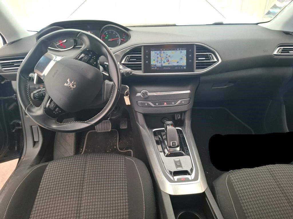 Fahrzeugabbildung Peugeot 308 Active 1.2T NAVI/LED/PDC/TEMPOMAT/ALU
