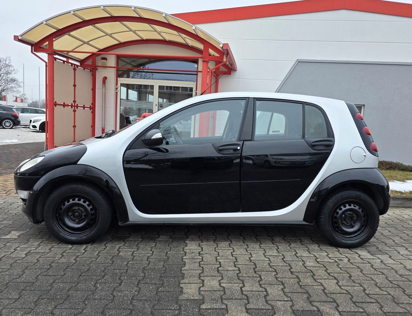 Fahrzeugabbildung Smart Smart forfour pulse 1.1 55 kW/Klima