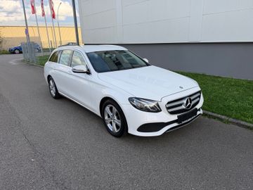 Mercedes E 220 - 6