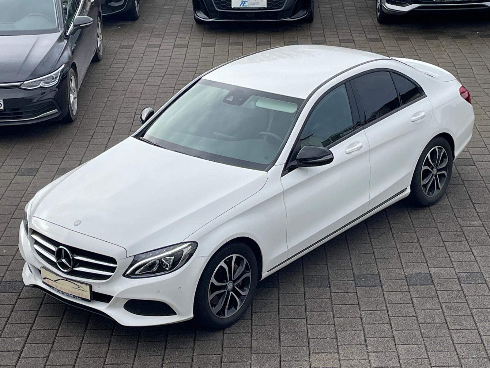 Mercedes-Benz C 250 Lim.*Navi*Leder*LED*AHK*19 Zoll Alu