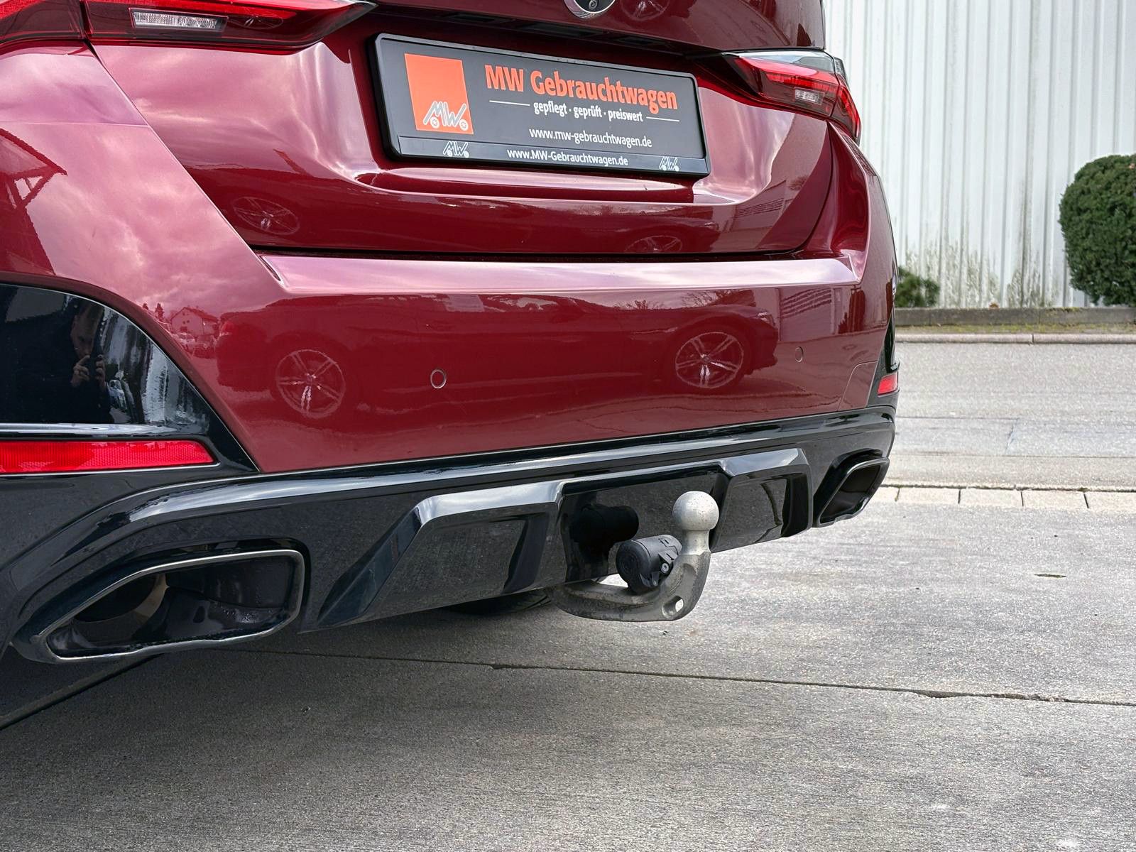 Fahrzeugabbildung BMW M440i xDrive Gran Coupe Laser ACC KAM AHK HUD BT