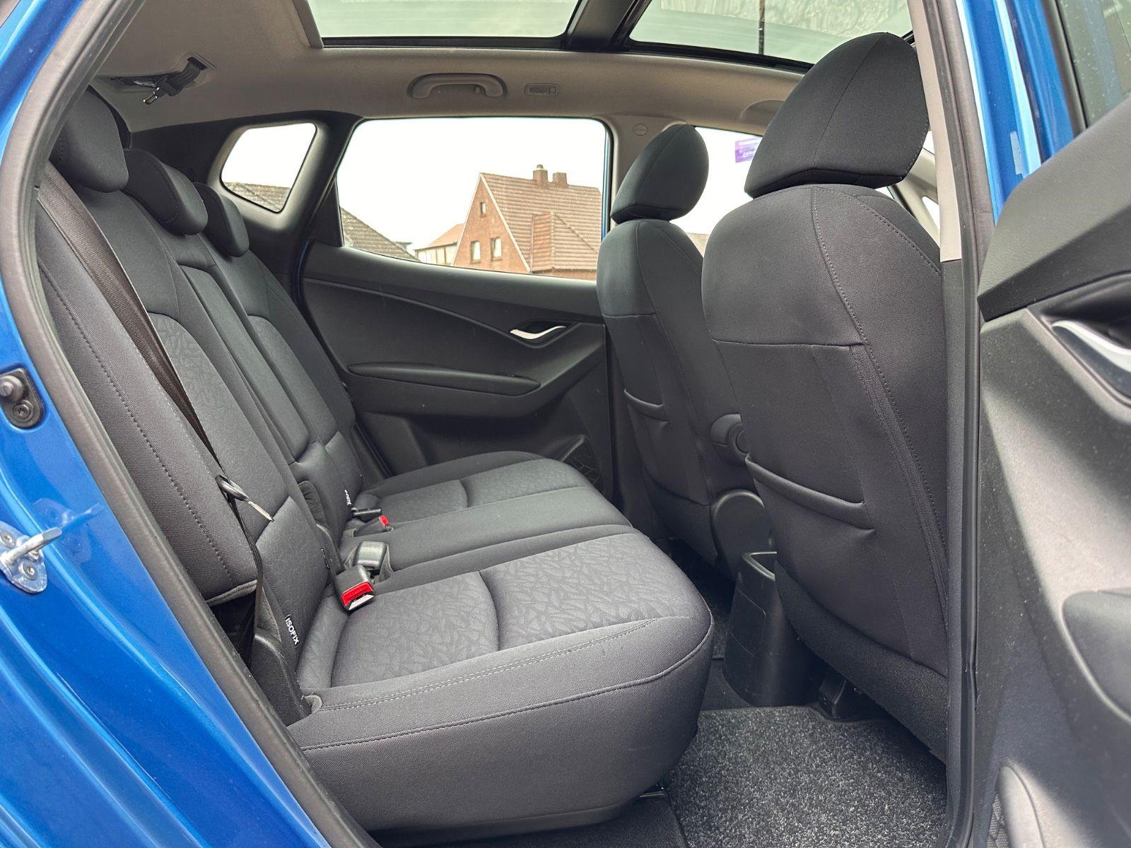 Fahrzeugabbildung Hyundai ix20 blue Passion 1.4 Pano/Kamera/Navi/SHZ/GRA