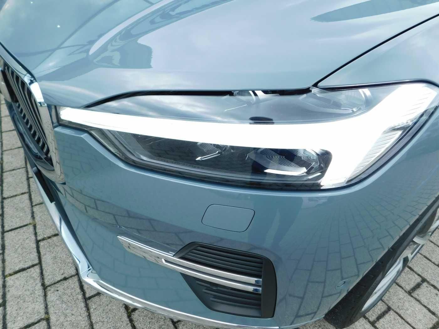 Fahrzeugabbildung Volvo XC60 T8 AWD Recharge Inscription