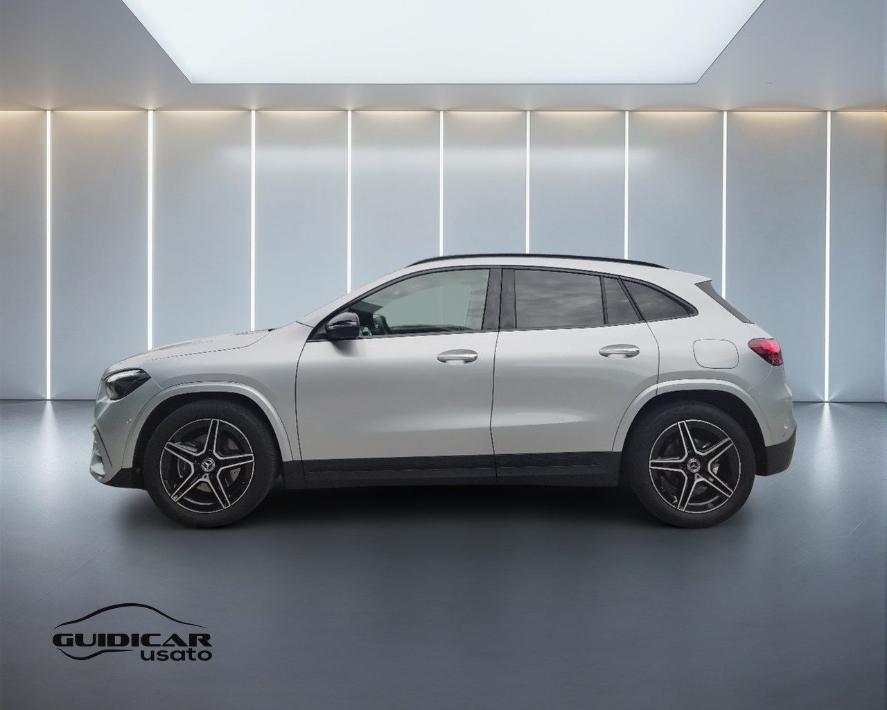 Mercedes-Benz GLA-H247 2023 - GLA 200 d AMG Line imagem 3
