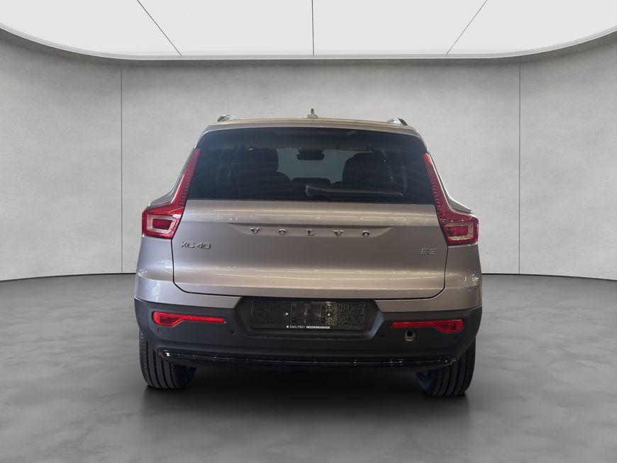 Volvo XC40 B3 B DKG Plus Dark 120 kW, 5-türig