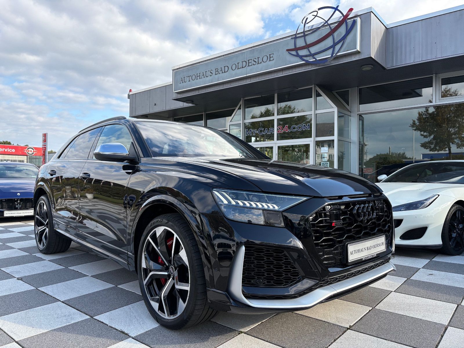 AUDI RSQ8 4.0 TFSI quattro + Keramik+B&amp;O+HUD+23"+AHK