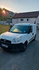 Fiat Verkaufe Fiat Doblo - Fiat Doblo aus 2013 mit Diesel-Antrieb: Kleinbus