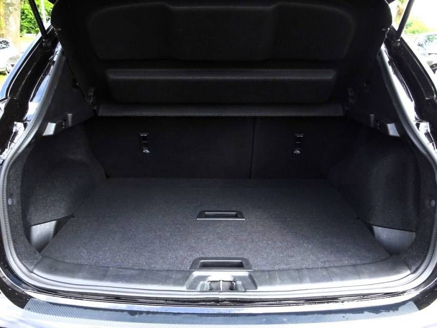 Fahrzeugabbildung Nissan Qashqai 1,3 DIG-T  N-Connecta  AHK