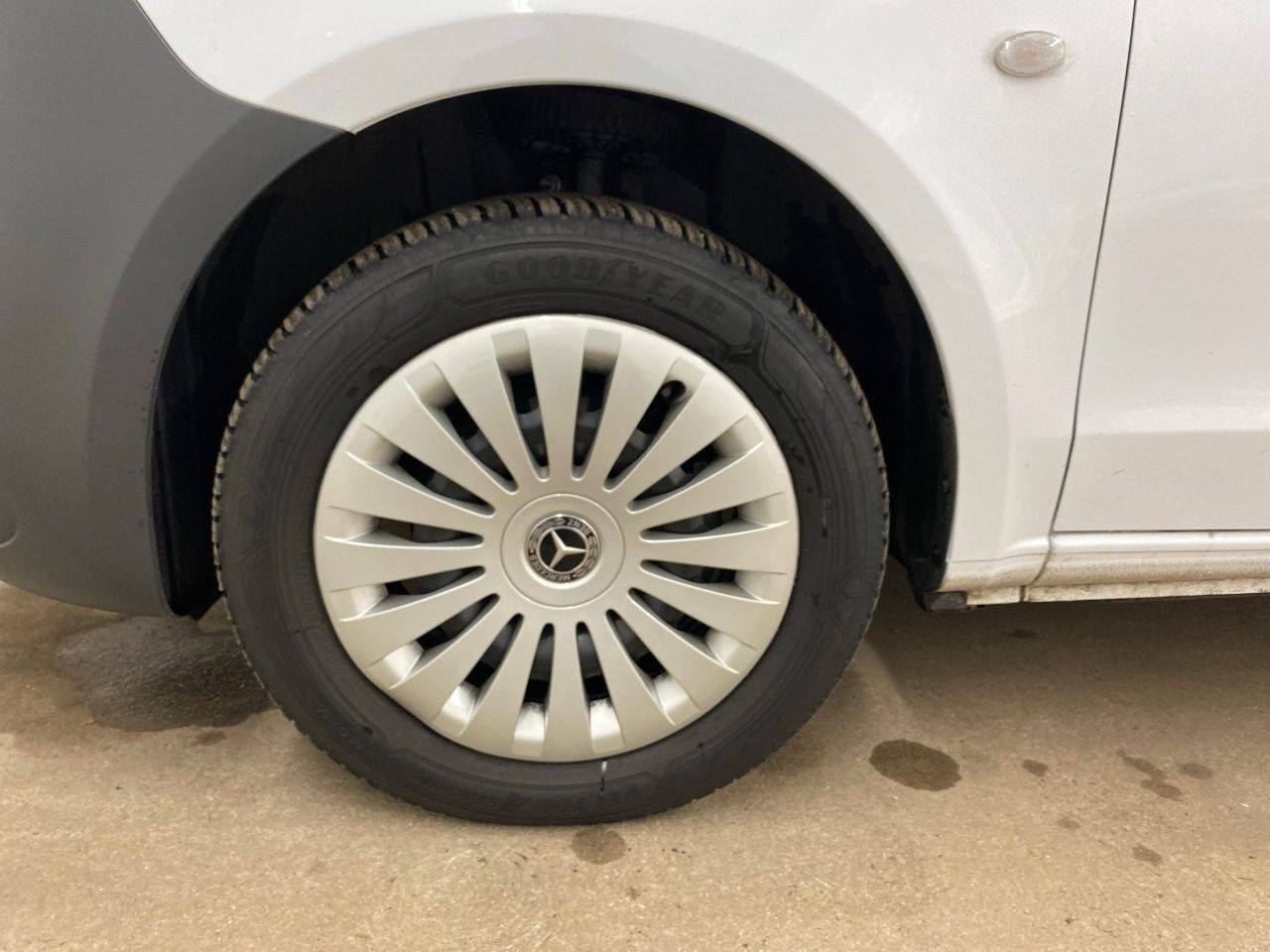 Fahrzeugabbildung Mercedes-Benz Vito 116 CDI 3200 Klima Kamera LED AHK