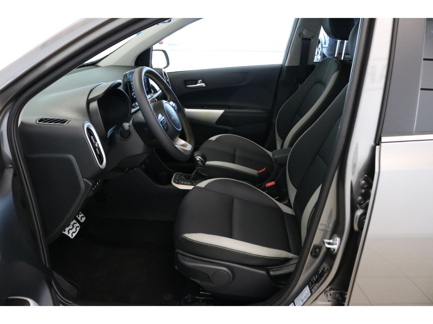 Fahrzeugabbildung Kia Picanto X-Line 1.2 Navi/Alu/Automatik